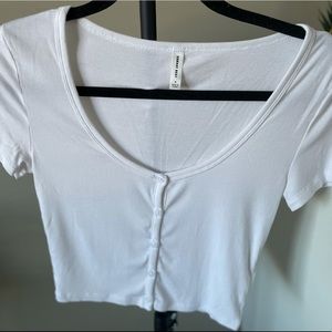 ARITZIA top in white full buttons
